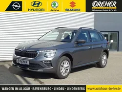 Graphitegrau metallic Gebraucht 2024 Skoda Kamiq Selection SUV | 22.590 € (Fairer Preis)