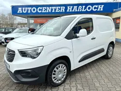 Weiß Gebraucht 2020 Opel Combo Edition Van / Kleinbus | 9.990 € (Fairer Preis)