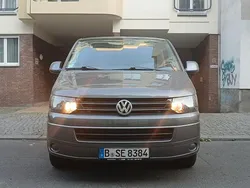 Grau Gebraucht 2013 VW T5 Van | 21.500 € (Teuer)
