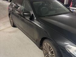 Schwarz Gebraucht 2019 BMW 520 Sport Line Kombi | 18.900 € (Superpreis)