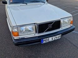 Weiß Gebraucht 1985 Volvo 244 Limousine | 12.800 €