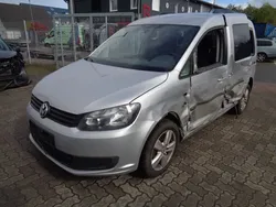 Silber Gebraucht 2012 VW Caddy Edition Van / Kleinbus | 3.990 €