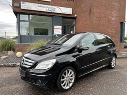 Schwarz Gebraucht 2005 Mercedes B170 Van / Kleinbus | 3.950 € (Fairer Preis)