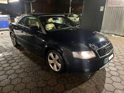 Schwarz Gebraucht 2003 Audi A4 Cabriolet Cabrio | 1.150 € (Superpreis)