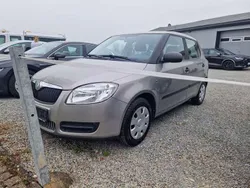 Cappuccinobeige metallic Gebraucht 2008 Skoda Fabia Cool Edition Kleinwagen | 3.200 € (Fairer Preis)