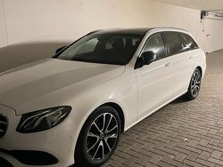 Weiß Gebraucht 2018 Mercedes E200 Kombi | 15.400 € (Fairer Preis)