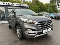 Grau Gebraucht 2017 Hyundai Tucson Style SUV | 16.490 € (Guter Preis)