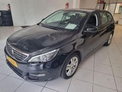 Schwarz Gebraucht 2019 Peugeot 308 Style Kombi | 8.800 € (Guter Preis)
