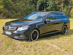 Schwarz Gebraucht 2015 Mercedes E250 Kombi | 17.550 € (Teuer)