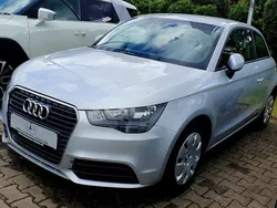 Silber Gebraucht 2013 Audi A1 Attraction Kleinwagen | 10.810 € (Fairer Preis)