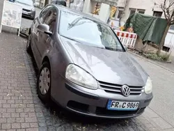 Gebraucht 2005 VW Golf IV Trendline Limousine | 3.600 € (Etwas zu teuer)