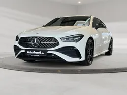 Weiß Gebraucht 2023 Mercedes CLA200 Shooting Brake Kombi | 35.878 € (Etwas zu teuer)