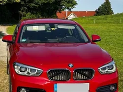 Rot Gebraucht 2017 BMW 118 Sport Line Kleinwagen | 15.500 € (Fairer Preis)