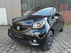 Schwarz Gebraucht 2016 Smart ForFour Basis Kleinwagen | 8.600 € (Etwas zu teuer)