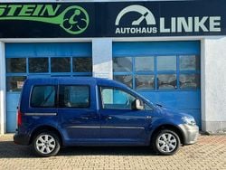 Blau Gebraucht 2018 VW Caddy Van / Kleinbus | 12.980 € (Guter Preis)