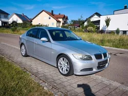 Silber Gebraucht 2005 BMW 330 Limousine | 2.599 €