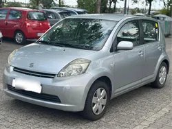 Silber Gebraucht 2009 Daihatsu Sirion Kleinwagen | 999 € (Superpreis)