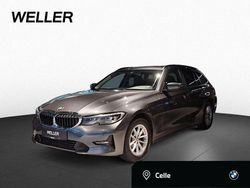 Mineralgrau (grau) Gebraucht 2020 BMW 318 Advantage Kombi | 20.950 € (Fairer Preis)