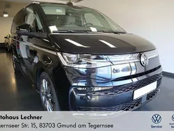 Schwarz Gebraucht 2022 VW T7 Style Van | 59.900 € (Teuer)