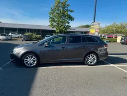 Grau Gebraucht 2011 Toyota Avensis Kombi | 4.700 € (Fairer Preis)