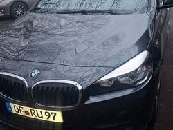 Grau Gebraucht 2019 BMW 218 Gran Tourer Van / Kleinbus | 15.990 € (Fairer Preis)