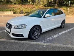 Weiß Gebraucht 2008 Audi A3 Sportback S-Line Kombi | 8.500 € (Teuer)