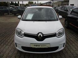 Weiß Gebraucht 2021 Renault Twingo LIMITED Kleinwagen | 9.850 € (Fairer Preis)