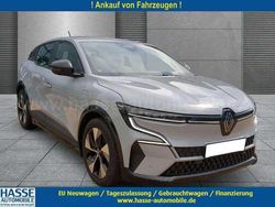 Grau Gebraucht 2022 Renault Mégane IV | 20.790 €