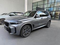 Grau Gebraucht 2024 BMW X5 M Sport SUV | 91.990 € (Teuer)