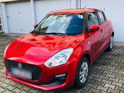 Rot Gebraucht 2017 Suzuki Swift Comfort Kleinwagen | 9.700 € (Fairer Preis)