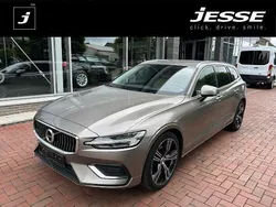 Pebble grey / metallic (metallic) Gebraucht 2020 Volvo V60 Inscription Kombi | 21.790 € (Guter Preis)