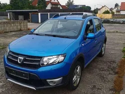 Blau Gebraucht 2014 Dacia Sandero Prestige Kleinwagen | 4.650 € (Guter Preis)