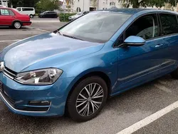 Blau Gebraucht 2016 VW Golf VII Allstar Limousine | 10.300 € (Guter Preis)