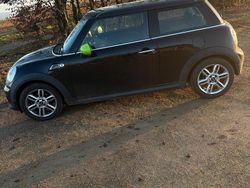 Schwarz Gebraucht 2013 Mini Cooper D Kleinwagen | 5.500 € (Fairer Preis)
