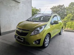 Grün Gebraucht 2011 Chevrolet Spark LS Kleinwagen | 3.850 € (Fairer Preis)