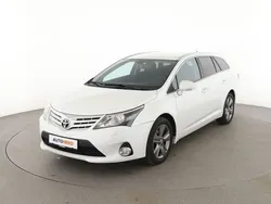 Weiß Gebraucht 2015 Toyota Avensis Comfort Kombi | 12.700 € (Fairer Preis)