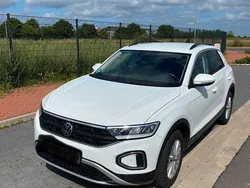 Weiß Gebraucht 2022 VW T-Roc Life SUV | 20.900 € (Fairer Preis)