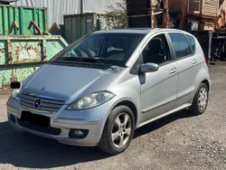 Silber Gebraucht 2006 Mercedes A180 Kleinwagen | 1.200 € (Superpreis)