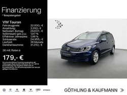 Atlantik blue metallic Gebraucht 2024 VW Touran Comfortline Van / Kleinbus | 32.660 € (Fairer Preis)