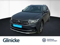 Grau Gebraucht 2022 VW Tiguan Elegance SUV | 33.440 € (Fairer Preis)