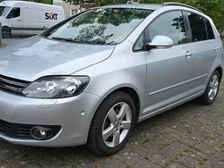 Silber Gebraucht 2010 VW Golf Plus Van / Kleinbus | 6.850 € (Etwas zu teuer)
