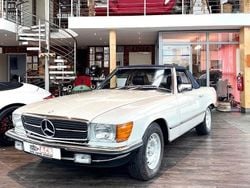 Grau Gebraucht 1981 Mercedes SL380 Cabrio | 47.900 €