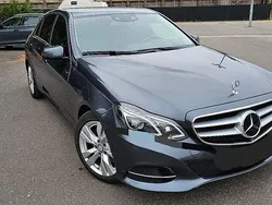 Grau Gebraucht 2015 Mercedes E300 Avantgarde Limousine | 19.500 € (Fairer Preis)