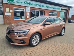 Braun Gebraucht 2021 Renault Mégane IV Zen Limousine | 15.590 € (Fairer Preis)