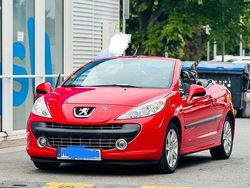 Rot Gebraucht 2007 Peugeot 207 CC Cabrio | 2.700 € (Etwas zu teuer)