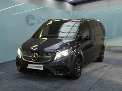Blau Gebraucht 2023 Mercedes V250 Van / Kleinbus | 64.749 € (Teuer)
