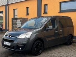 Grau Gebraucht 2018 Citroën Berlingo SELECTION Van / Kleinbus | 5.880 € (Superpreis)