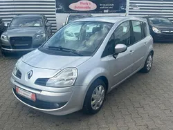Grau Gebraucht 2008 Renault Grand Modus Dynamique Van / Kleinbus | 3.495 € (Fairer Preis)