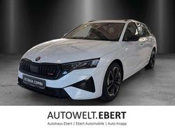 Moonweiß perleffekt Neu 2025 Skoda Octavia RS Kombi | 48.980 € (Teuer)