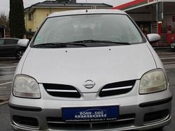 Silber Gebraucht 2003 Nissan Almera Tino Acenta Van / Kleinbus | 3.600 € (Etwas zu teuer)